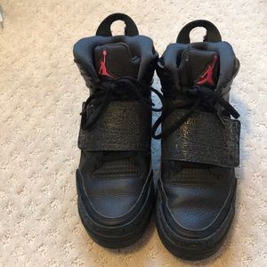 Black and hot pink air Jordans